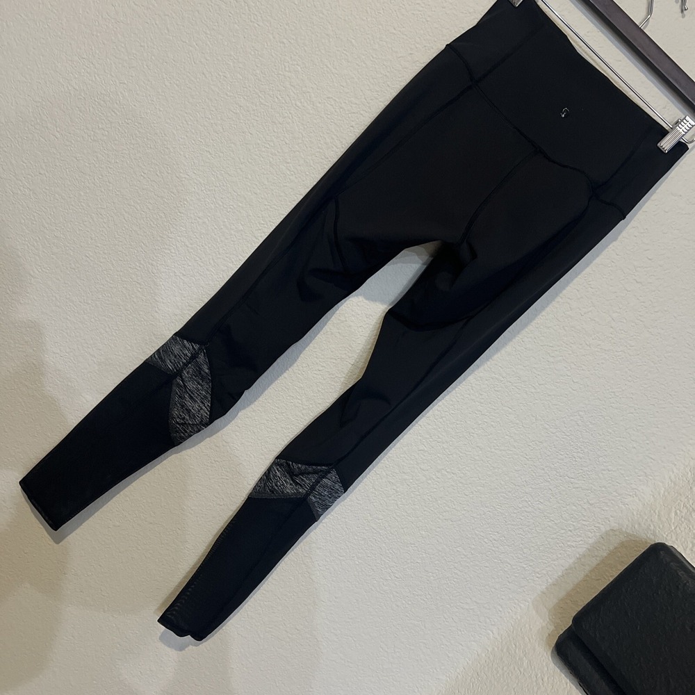 Lululemon If Your Lucky BLACK Leggings Mesh Calf High-rise SIZE 8 Never Worn